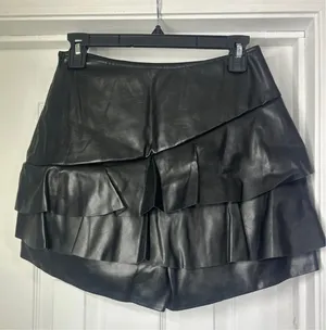 Vestique Leather Skort thumbnail 3