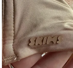 SKIMS Wireless Bra 36D thumbnail 4