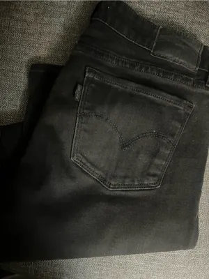 Levis 711 Skinny Black Wash Jeans Size 28 thumbnail 7