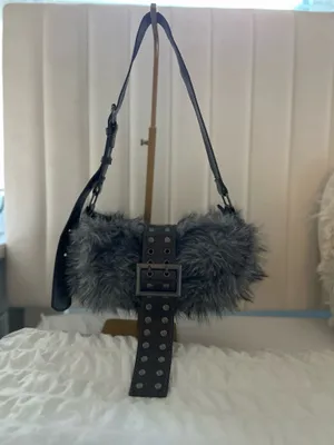 Furry shoulder bag Gray thumbnail 4