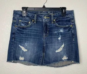 American Eagle Outfitters 100% Cotton Dark Blue Denim Jeans Size 4 thumbnail 1