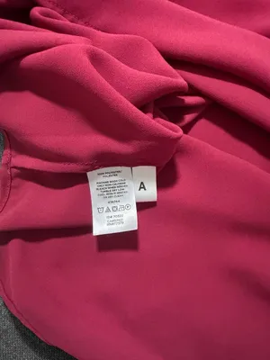 Ann Taylor Women’s Medium Magenta Long Sleeve Collared Polyester Blouse thumbnail 6