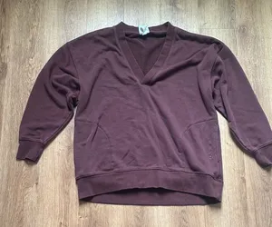 Champion Women's Oversized V-Neck‎ Sweatshirt Size Small thumbnail 1