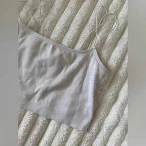 Gilly Hicks Ribbed Spaghetti Strap Crop Top - White thumbnail 2