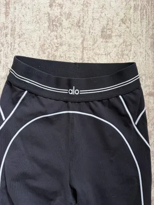Alo Yoga Leggings High-Waisted thumbnail 3