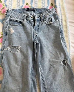 Low-Rise Baggy Jeans Hollister thumbnail 1