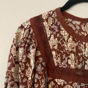 Cleobella Burgundy Red White Floral Smocked Lace Peasant Blouse Cotton Women XL thumbnail 3