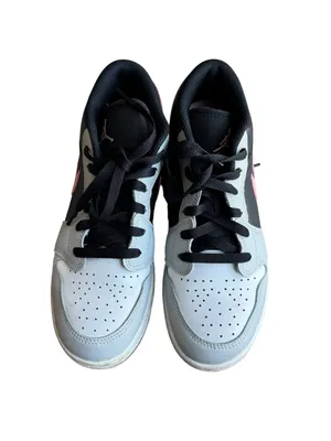 Nike Air Jordan 1 Low GS “Light Iron Ore Arctic Punch” – Size 5Y thumbnail 2