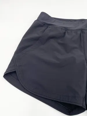 Lands' End Women's Comfort Waist 5" Swim Shorts with Panty Size 6 Petite Black thumbnail 4