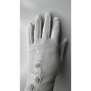 Vintage 1980s White/Ivory Unbranded Satin Beaded Floral Gloves XS S thumbnail 11