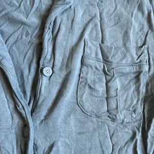 Skims blue button front shirt sleeve pajama top thumbnail 2