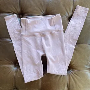 Lululemon align - see threw lace thumbnail 2