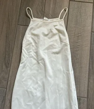 Ivory ruffle midi dress White thumbnail 3