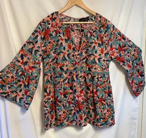Suzanne Betro Multicolor Floral Blouse with Bell Sleeves SZ M thumbnail 1