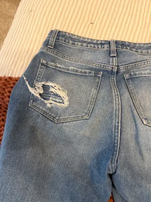 Vervet Distressed Jeans thumbnail 8
