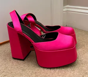 Bershka Platform Pink Heels thumbnail 1