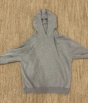 Hollister Grey Hoddie thumbnail 1