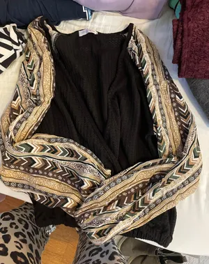 Vestique Boutique Top thumbnail 1