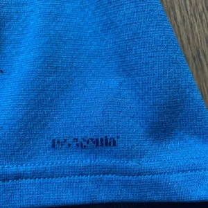 Patagonia capilene3midweight medium blue 1/4 zip thumbnail 2