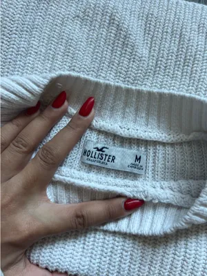 Hollister White Cropped Knit Sweater Size M thumbnail 3