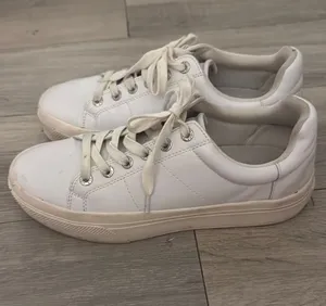 J/Slides NYC Sneakers thumbnail 1