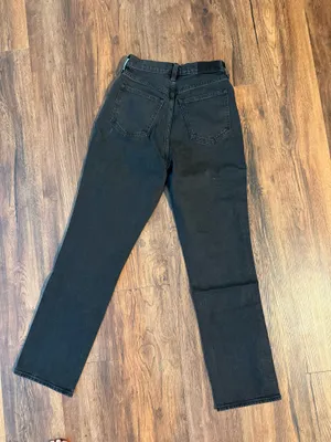 Abercrombie High-Rise Jeans 90s Straight Curve Love thumbnail 3
