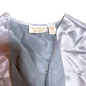 Victoria's Secret Gold Label Vintage Satin Robe Silver Lingerie Size Medium thumbnail 3