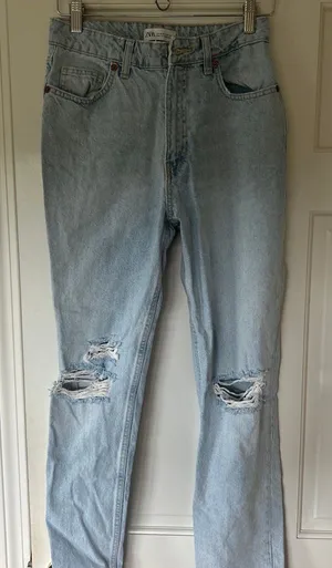 ZARA Light Wash Jeans thumbnail 1