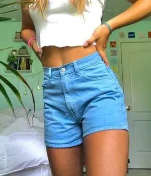 John Galt High-Waisted Shorts thumbnail 1