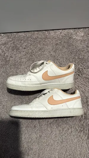 Nike Sun Club Air Max Sneakers thumbnail 2