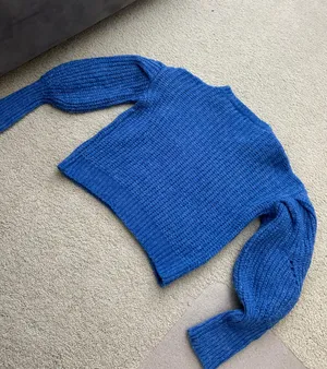 Sweater thumbnail 4