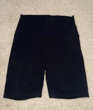 Aritzia Tna Shorts thumbnail 2