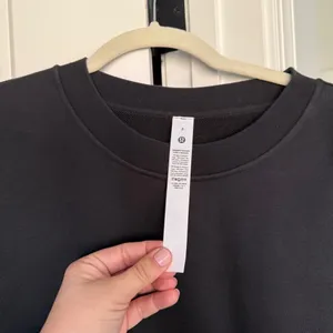 Lululemon Black Crop Sweatshirt Perfectly Oversized Pullover Crew French‎ terry thumbnail 4