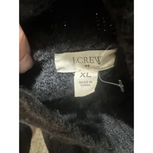 J.Crew Womens XL Charcoal Gray Cable Knit Mock Neck Shoulder‎ Button Sweater thumbnail 4