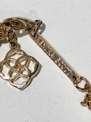 Kendra Scott Elisa Pendant Necklace Gold/Rose Quartz Jewelry thumbnail 3