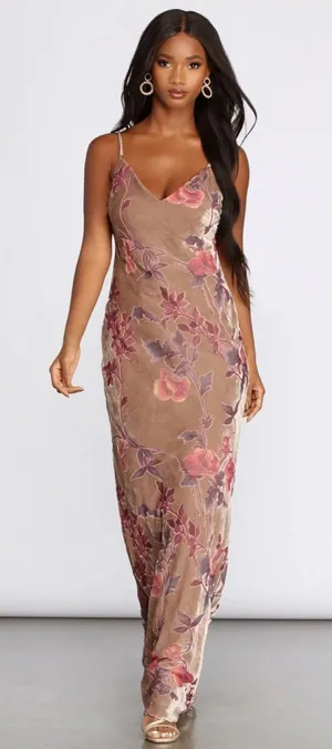 NWT Windsor Claudia Velvet Burnout Slim Gown thumbnail 1