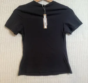 SKIMS Fits Everybody Short Sleeve T-Shirt S thumbnail 4