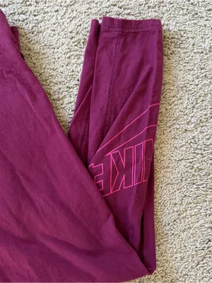 Nike Women's Sportswear Leg-A-See Leggings Deep Pink Purple Size Medium thumbnail 2