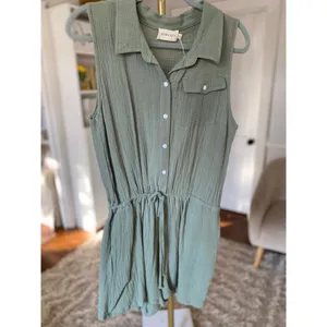 Ninexis Sage‎ Cotton Gauze Romper Collared Button Summer L Quiet Luxury Beachy thumbnail 2