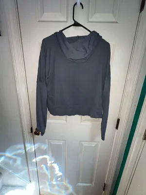 Gymshark Women's Size S Cropped Pullover Hoodie Gray thumbnail 3
