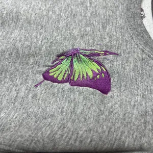 Fruit of the Loom Butterfly‎ Embroidered Sweatshirt Gray Crewneck Womens Medium thumbnail 2