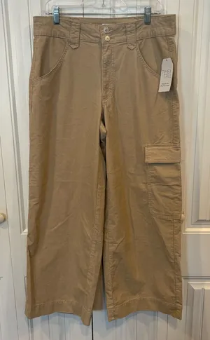Time And Tru‎ Tan Cargo Corduroy Pants Size 12 thumbnail 1