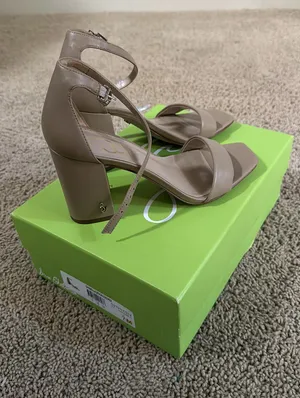 Sam Edelman Heels thumbnail 1