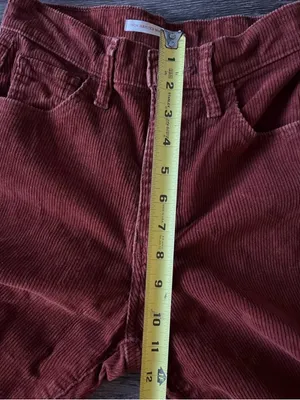 Levi’s High-Waisted Corduroy Mom Jeans thumbnail 8