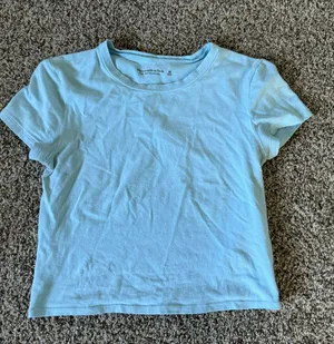 Abercrombie Essential Baby Tee thumbnail 1