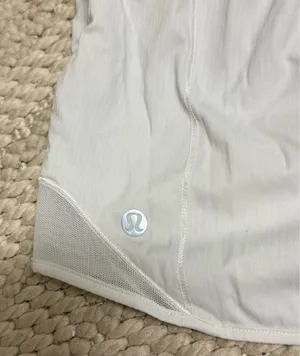 Lululemon Hotty Hot Shorts High-Rise thumbnail 3