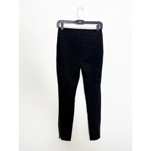Anthropologie The Essential Slim Ankle Zip Pant Black Women's Size 0 Minimalist thumbnail 14