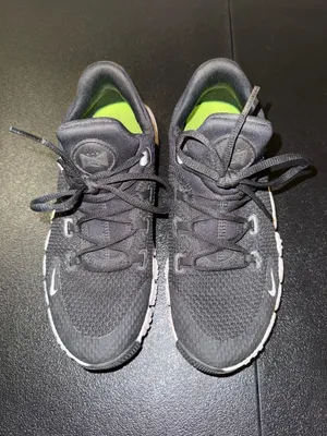 Nike Free Metcon 4 Training Shoes Black White Volt Women's Size 8.5 thumbnail 2