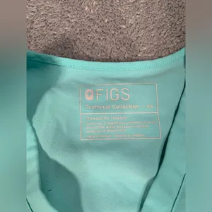 Figs mint blue/green scrub top XS thumbnail 3