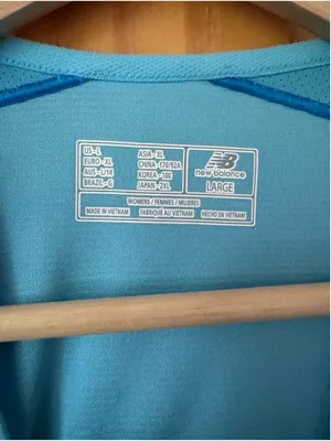 New Balance Fitted Turquoise Cap Sleeve Athletic Tee size large thumbnail 5